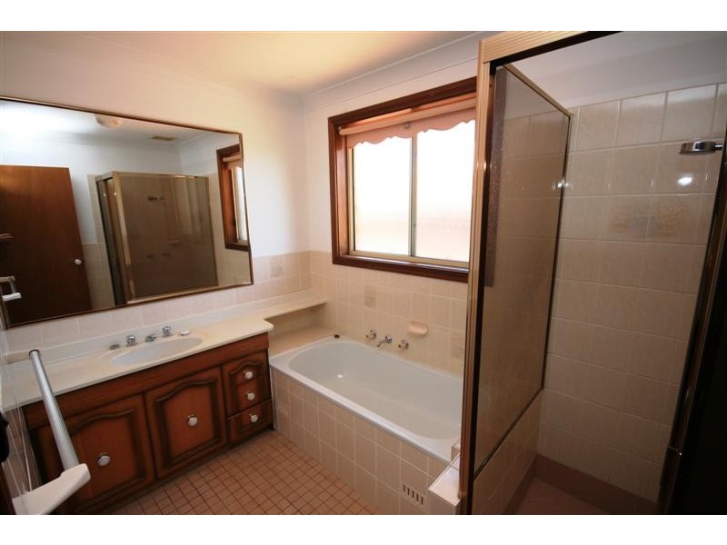 60 Delaney Drive, Baulkham Hills NSW 2153