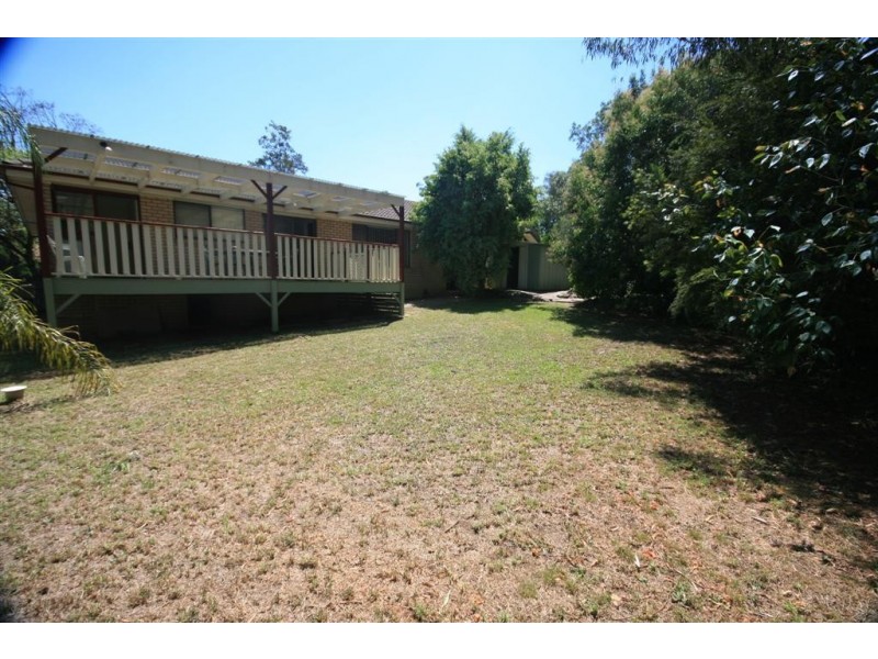 8 Sanders Crescent, Kings Langley NSW 2147