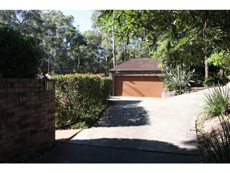 19 Chadworth Place, Baulkham Hills NSW 2153