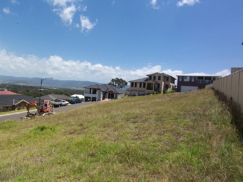 9 Lyrebird Cl, Blackbutt NSW 2529