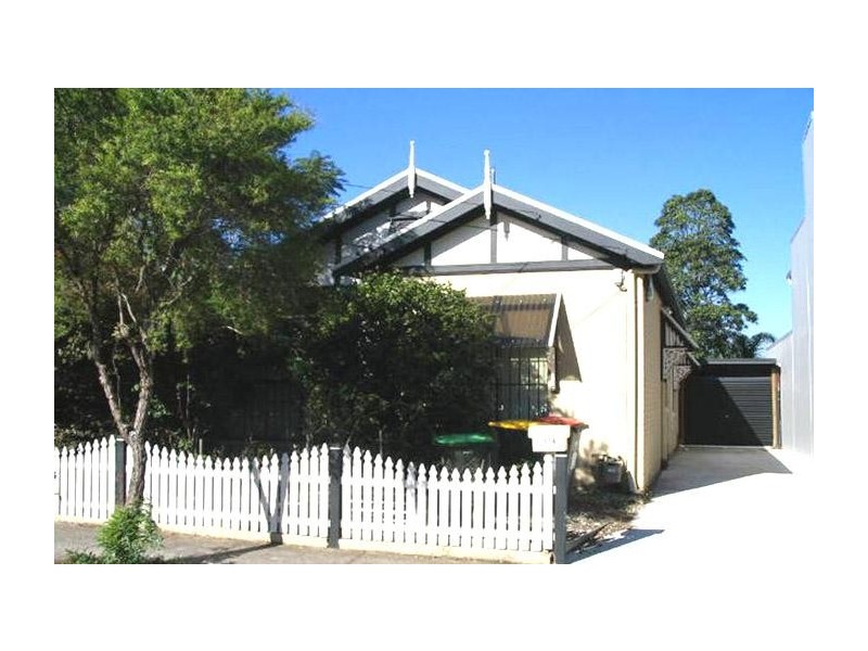 114 Wells St, Newtown NSW 2042