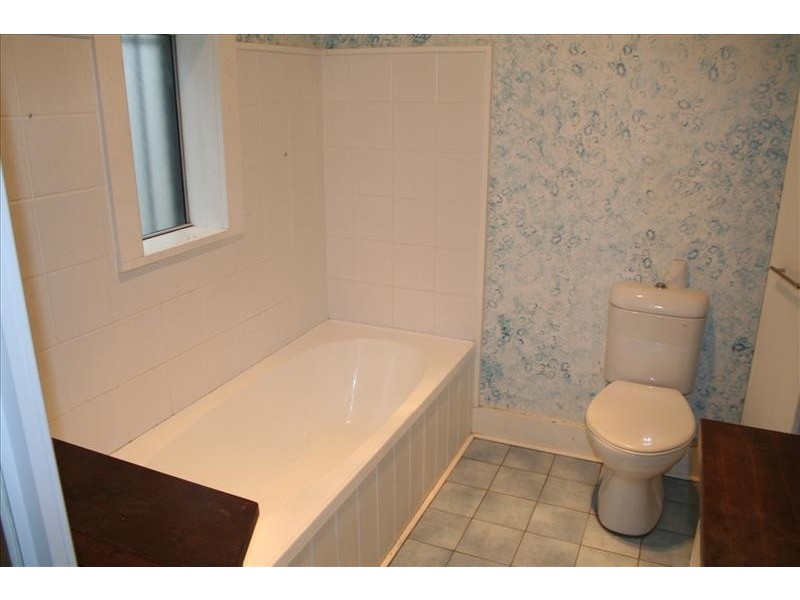 114 Wells St, Newtown NSW 2042