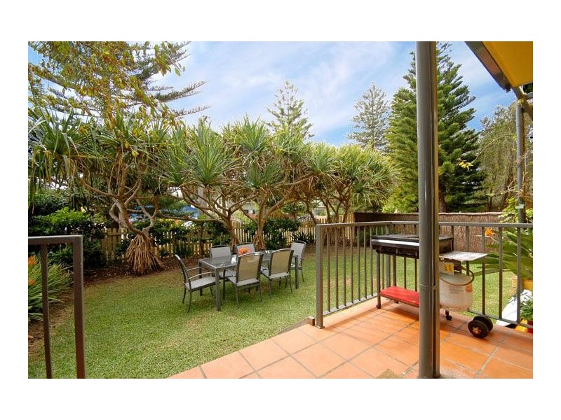 1/15 Seabeach Ave, Mona Vale NSW 2103