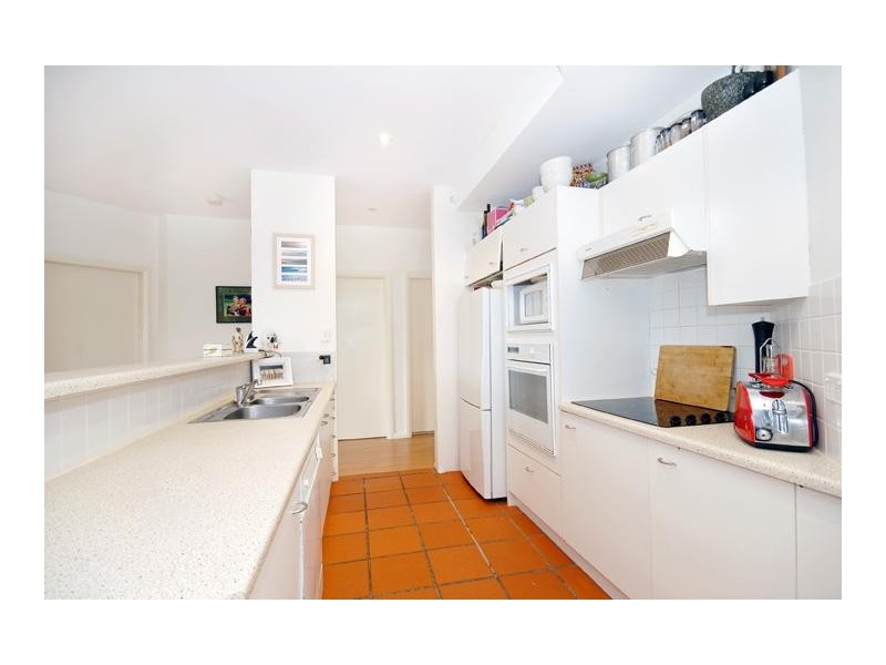 1/15 Seabeach Ave, Mona Vale NSW 2103