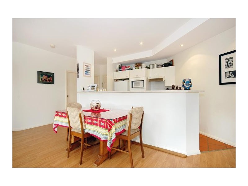 1/15 Seabeach Ave, Mona Vale NSW 2103