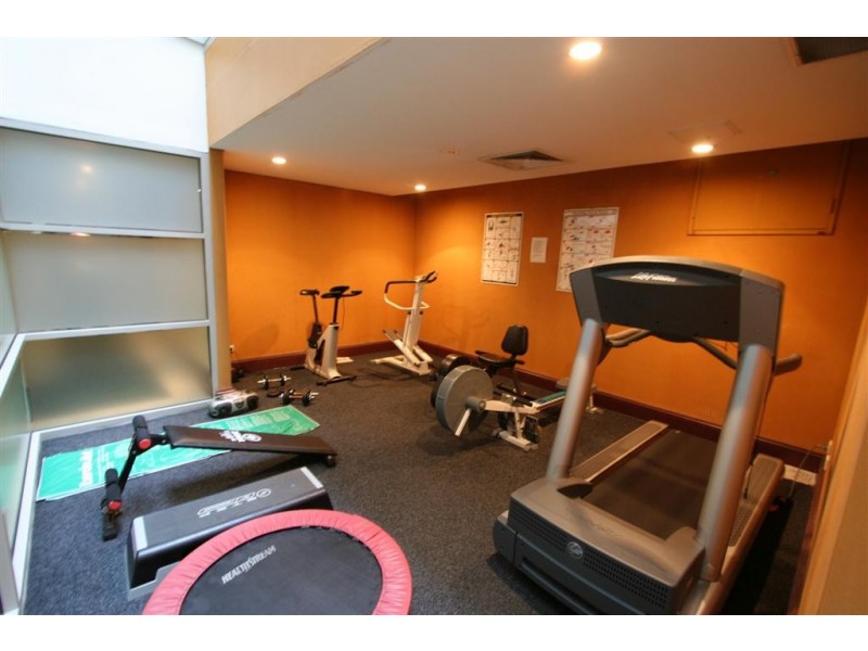 10.08/12 Glen Street, Milsons Point NSW 2061