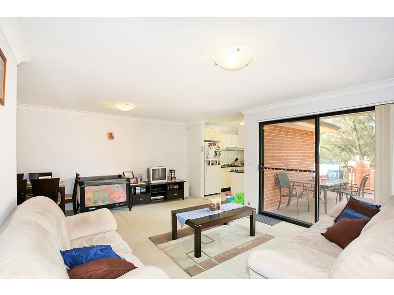 11/70-72 Pitt St, Granville NSW 2142