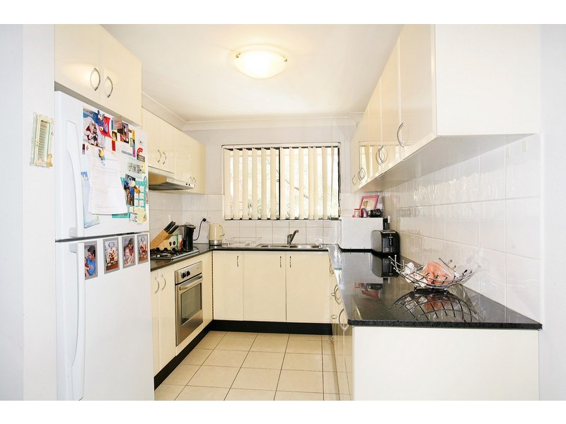 11/70-72 Pitt St, Granville NSW 2142