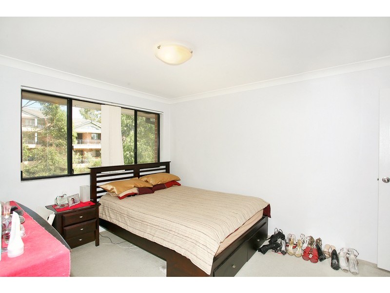 11/70-72 Pitt St, Granville NSW 2142