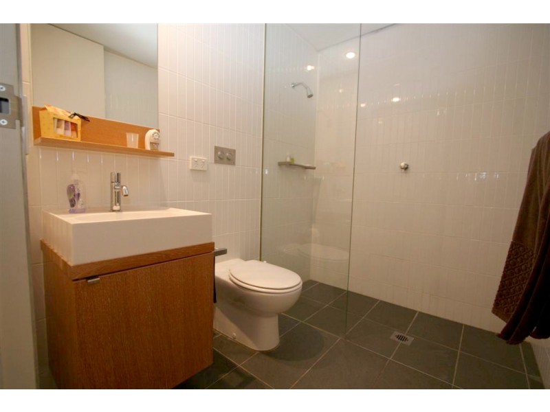 2002/129 Harrington Street, Sydney NSW 2000