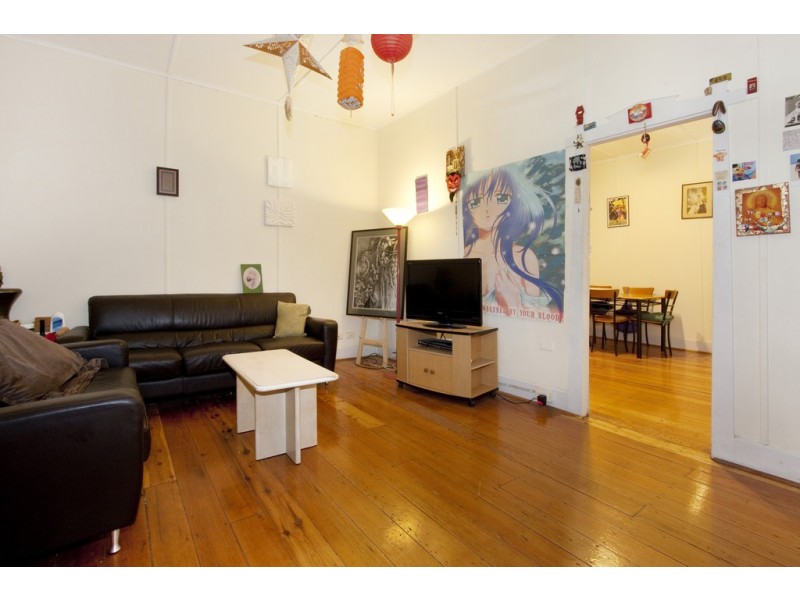 63 Brown St, St Peters NSW 2044