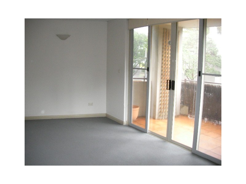 84 McLachlan Ave, Rushcutters Bay NSW 2011