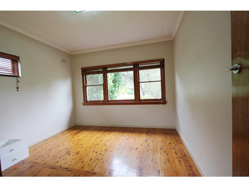 689 Mowbray Rd, Lane Cove NSW 2066