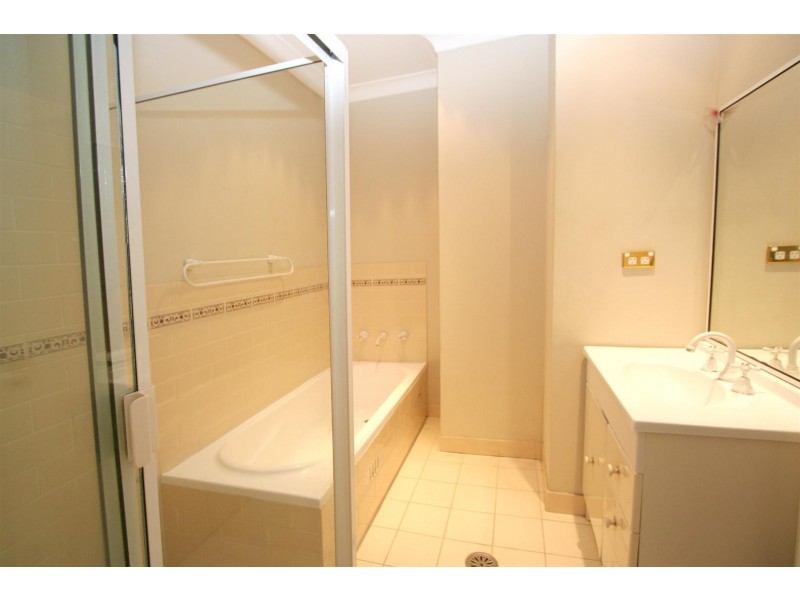 87 McLachlan Ave, Rushcutters Bay NSW 2011