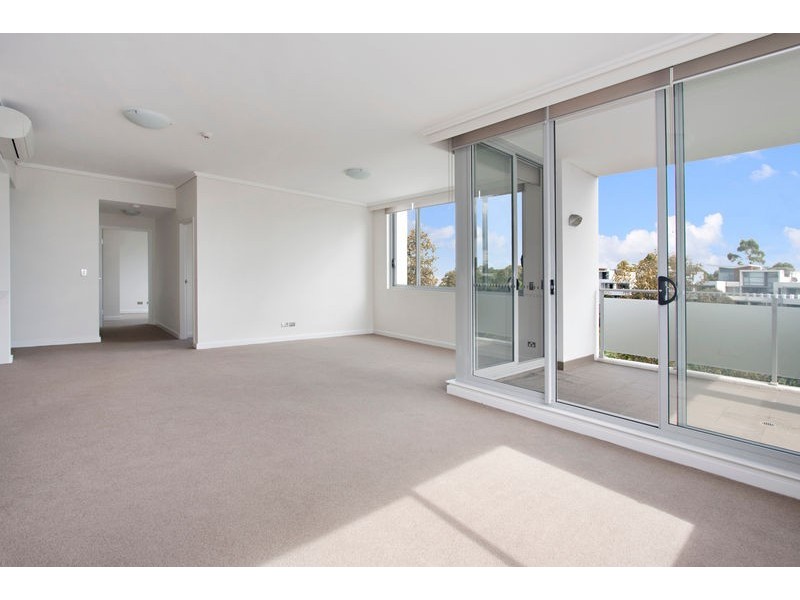 6 Avenue Of Oceania, Newington NSW 2127