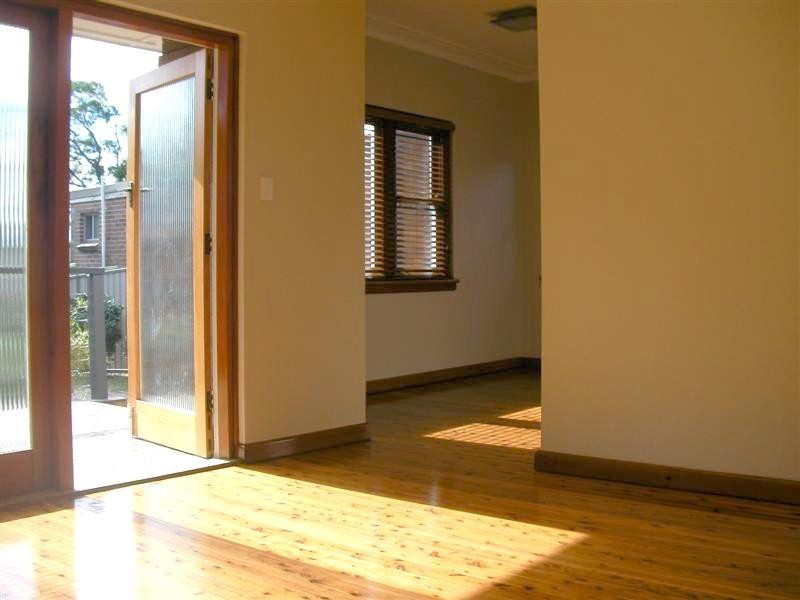 689 Mowbray Rd, Lane Cove NSW 2066