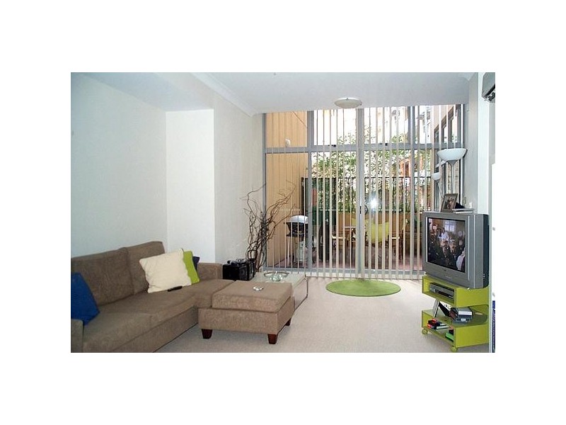 1/2 Brisbane Street, Surry Hills NSW 2010