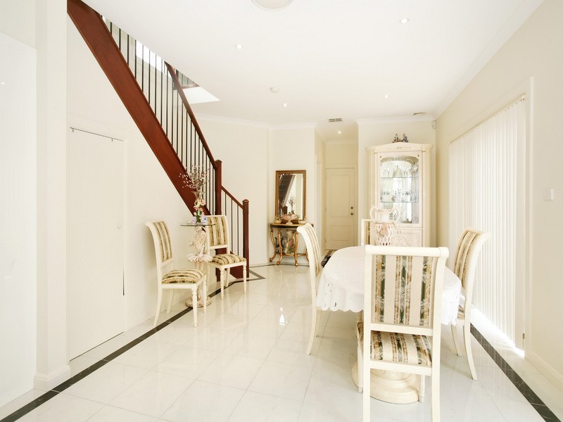 28 Earl St, Hunters Hill NSW 2110