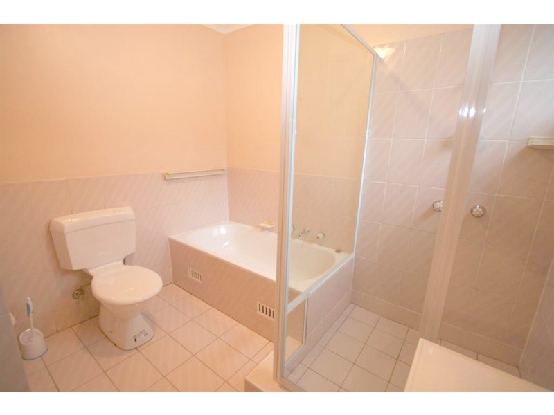 26/22 Caloola Rd, Wentworthville NSW 2145