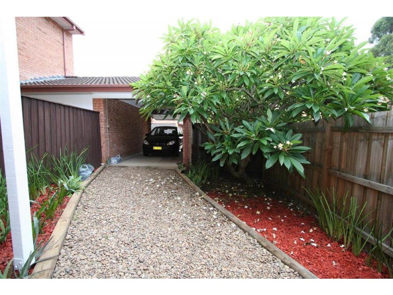 26/22 Caloola Rd, Wentworthville NSW 2145