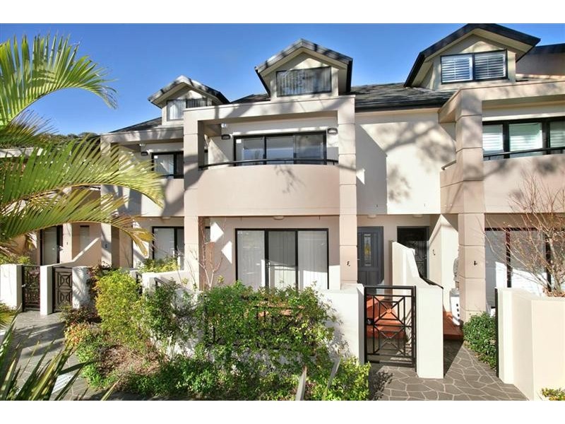 672 Mowbray Rd, Lane Cove NSW 2066