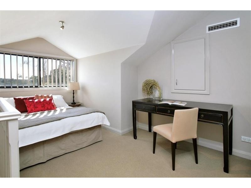 672 Mowbray Rd, Lane Cove NSW 2066