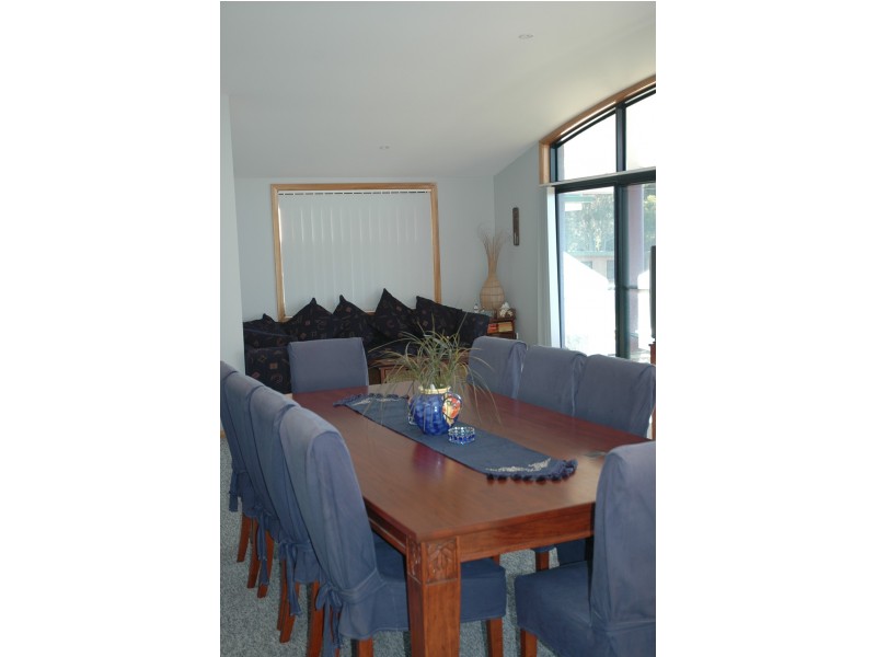 45 Eastbourne Ave, Culburra Beach NSW 2540