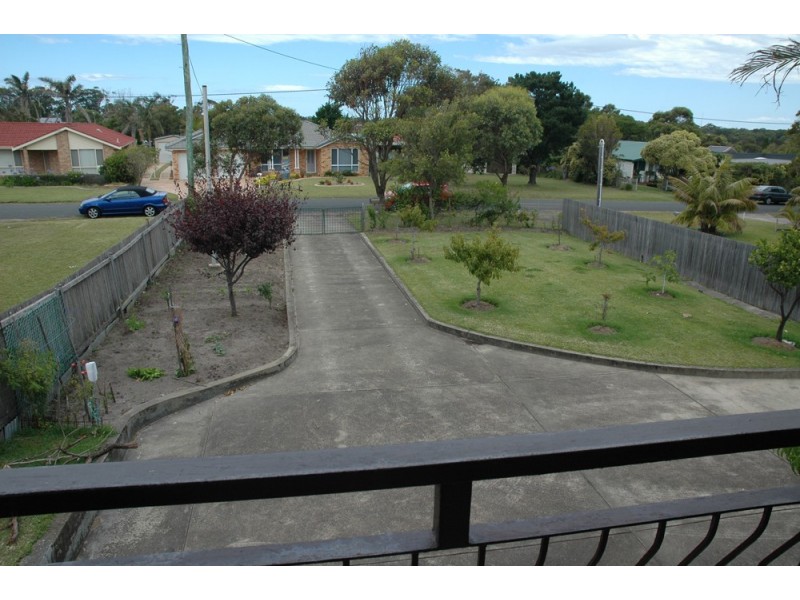 19 Eastwood Avenue, Culburra Beach NSW 2540