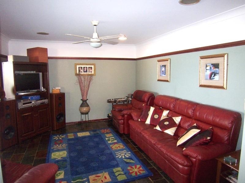 76 Bulgonia Road, Brightwaters NSW 2264