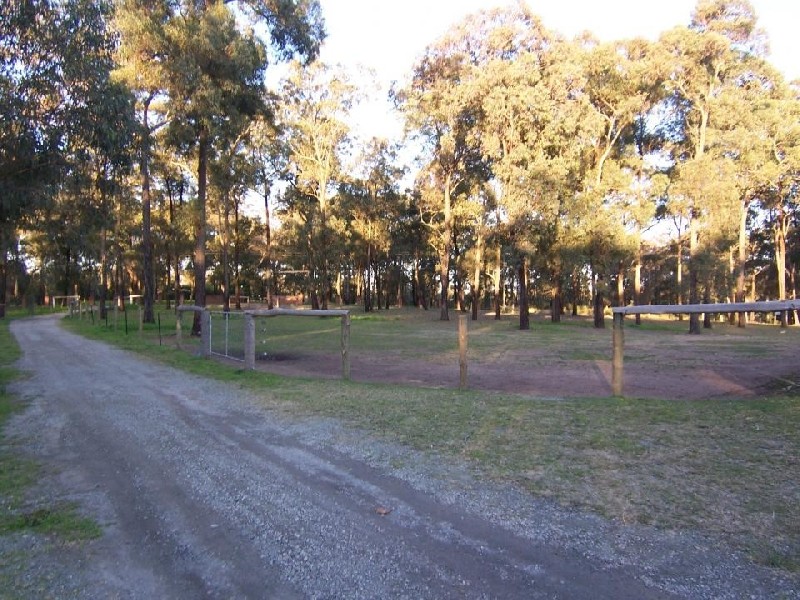 85 Ironbark Road, Morisset NSW 2264