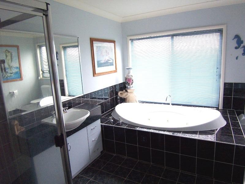 Bonnells Bay NSW 2264