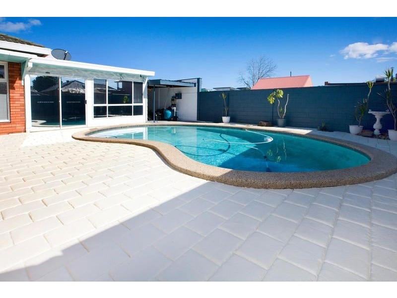 176 Napoleon Street, Sans Souci NSW 2219