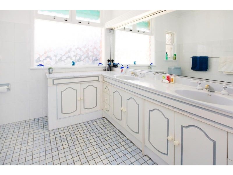 176 Napoleon Street, Sans Souci NSW 2219