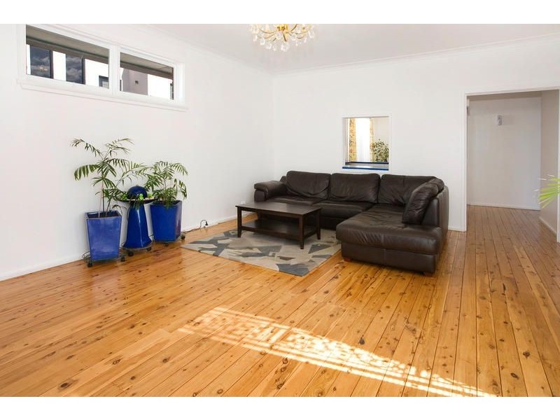 176 Napoleon Street, Sans Souci NSW 2219