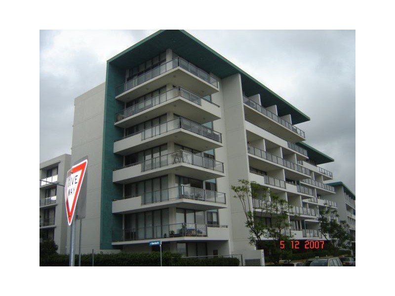 3 Jean Wailes Avenue, Rhodes NSW 2138