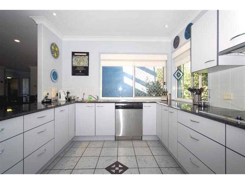 9 Clare Place, The Gap QLD 4061