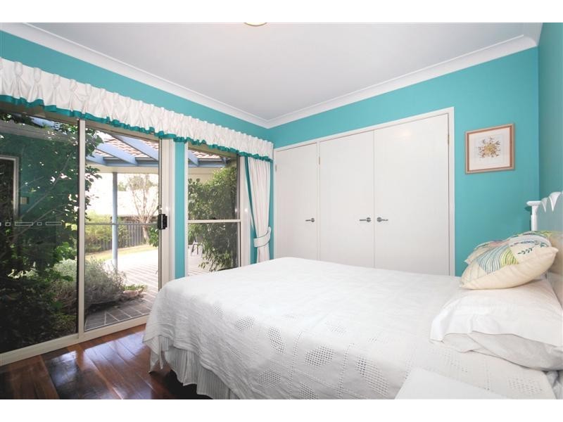 9 Clare Place, The Gap QLD 4061