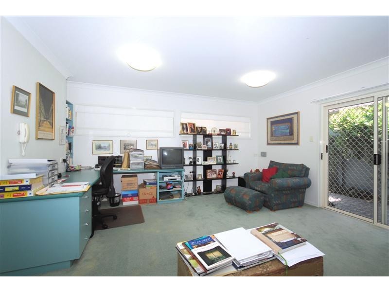 9 Clare Place, The Gap QLD 4061