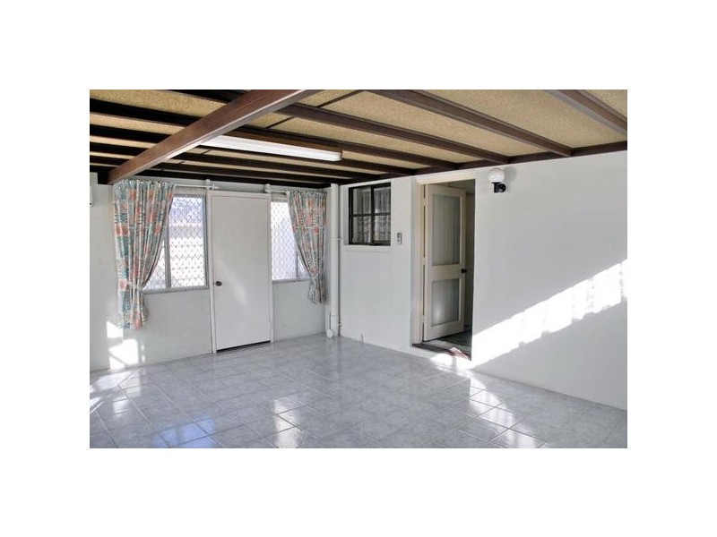 14 Leslie Street, Dudley Park WA 6210