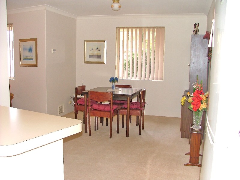 8 Coodanup Drive, Coodanup WA 6210