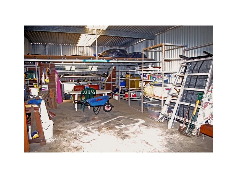 9 Scrubbird Court, Greenfields WA 6210