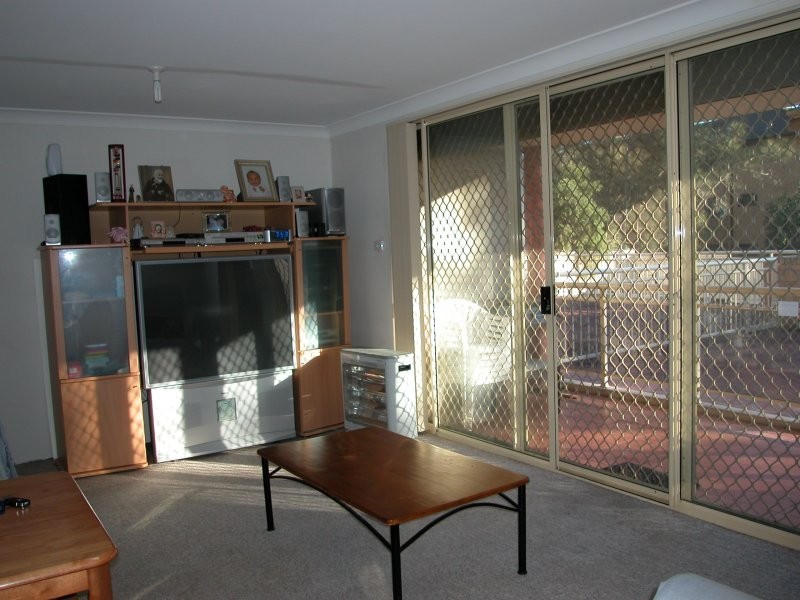 6/12-14 DELLWOOD STREET, Bankstown NSW 2200