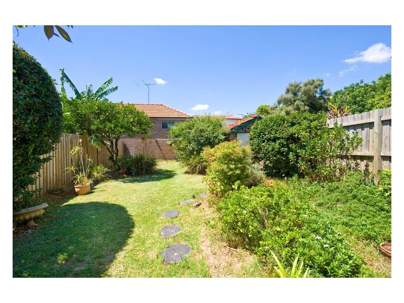 5 Cowper St, Campsie NSW 2194