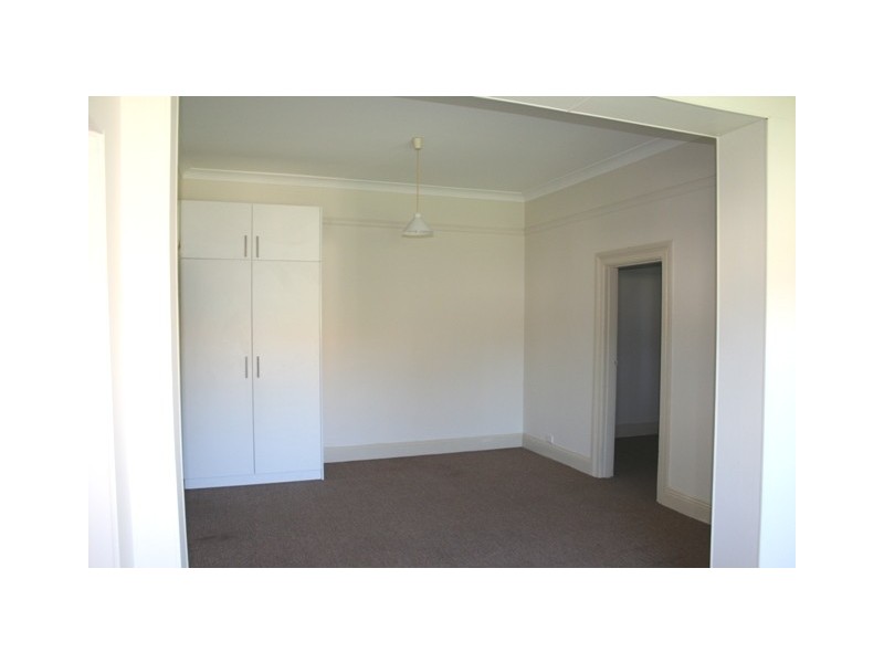 8 Tahlee St, Burwood NSW 2134