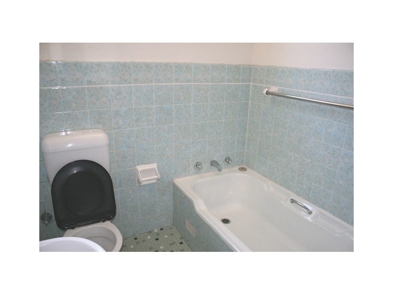 2/132 Ernest St, Lakemba NSW 2195