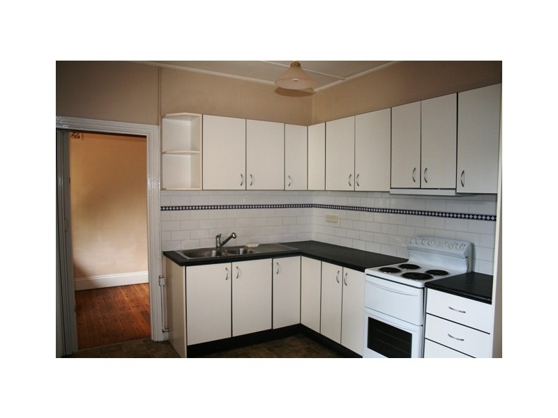 17 Samuel St, Tempe NSW 2044