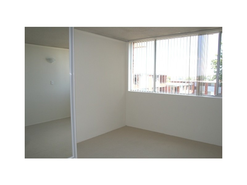 6/7 Bortfield Drive, Chiswick NSW 2046