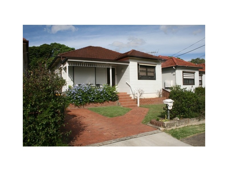 10 BEDE, Strathfield South NSW 2136