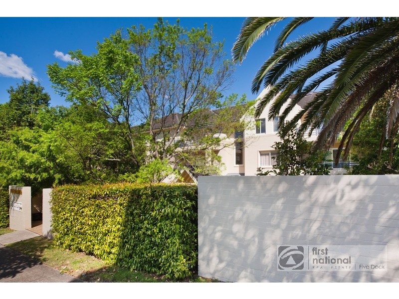 6/2a WALTON CRESCENT, Abbotsford NSW 2046