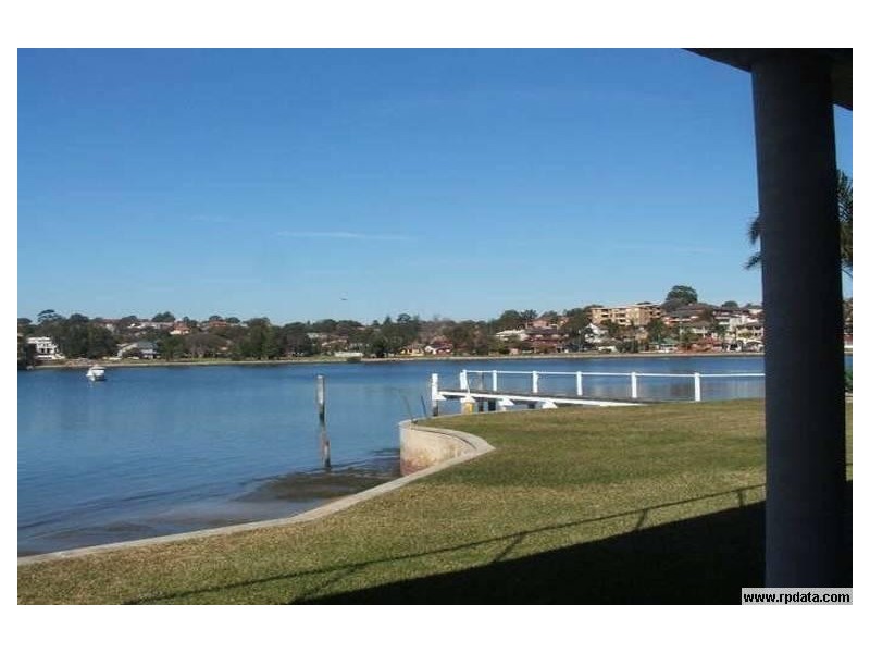 33-35 Burns Crescent, Chiswick NSW 2046